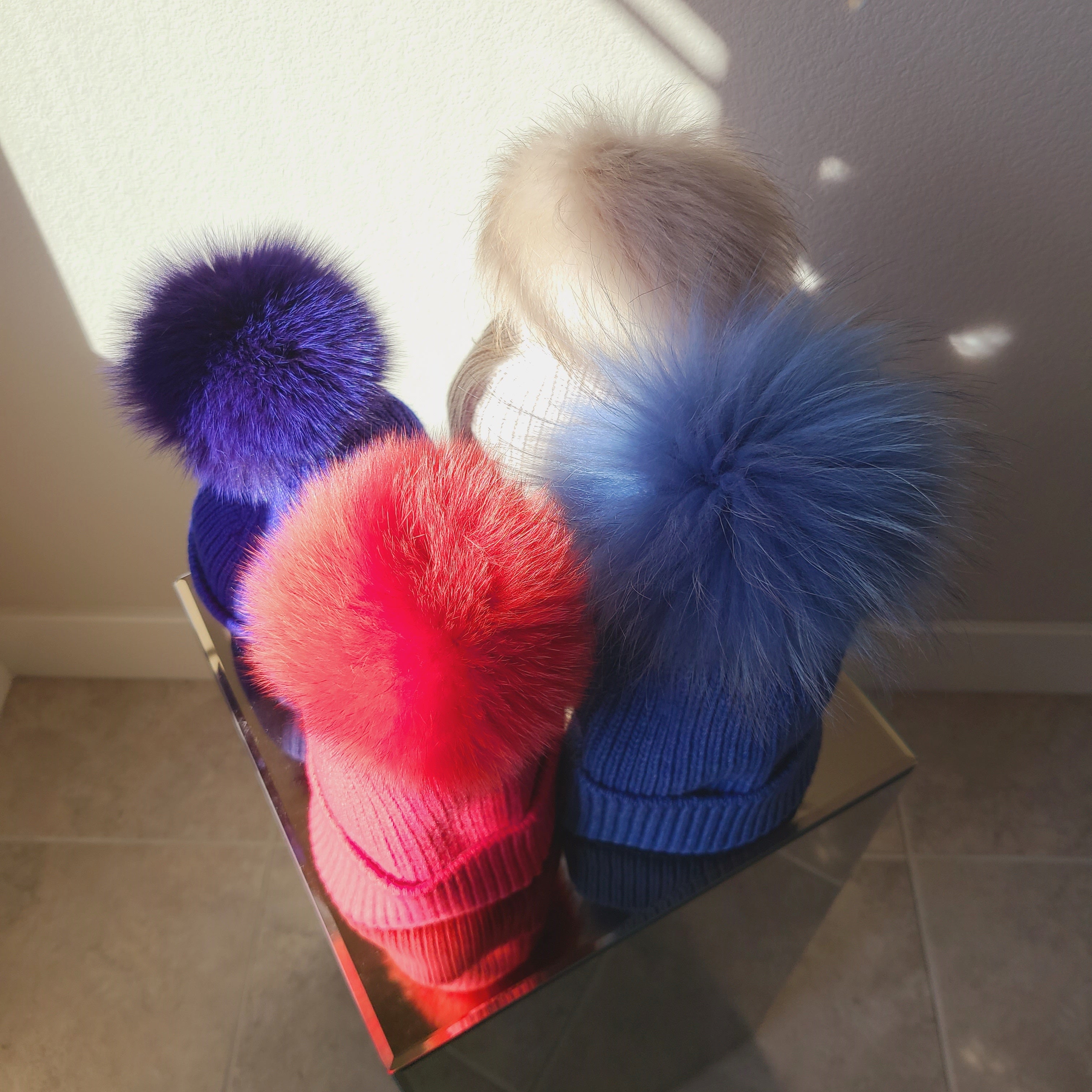 Italy made classic Knit pom pom beanie hat