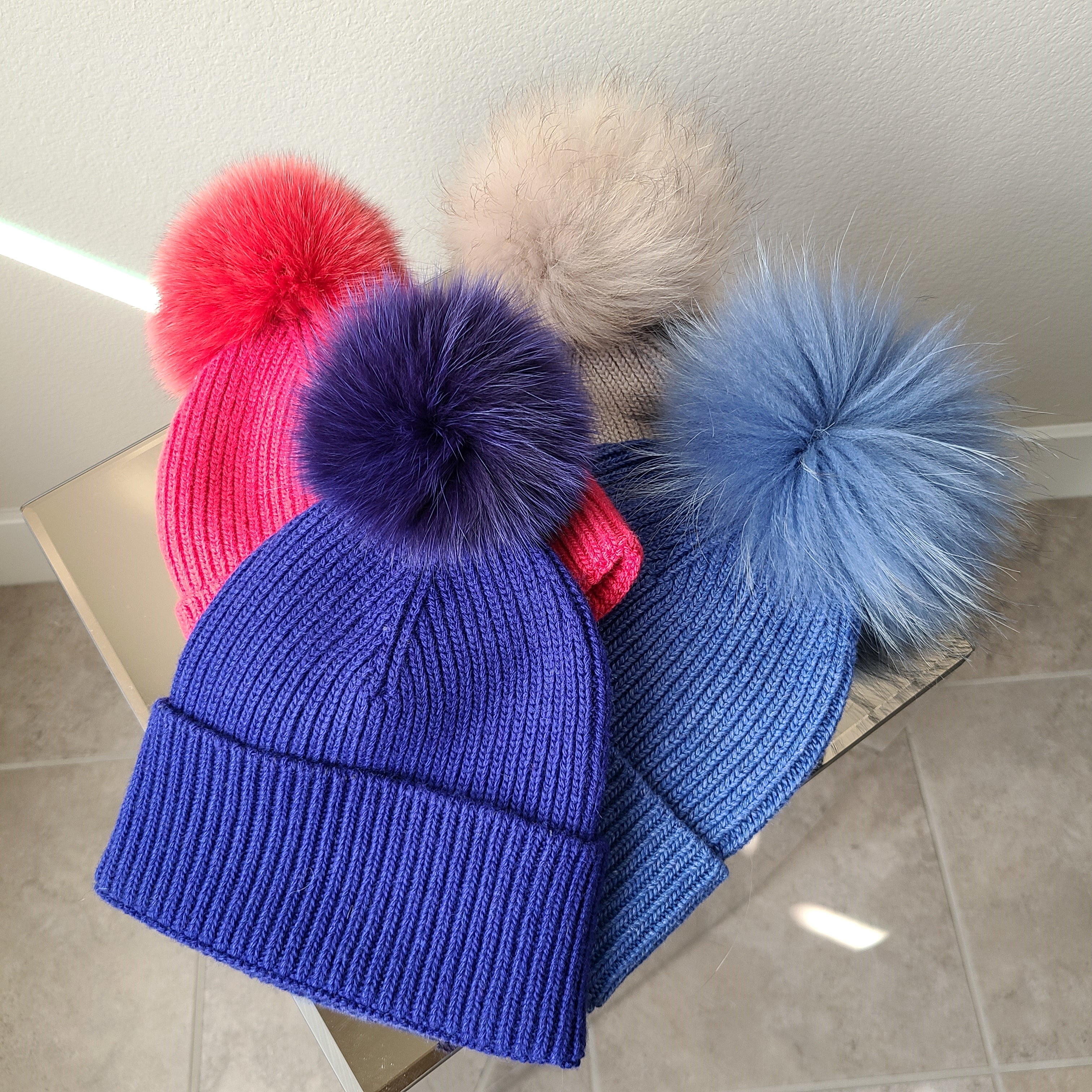 Italy made classic Knit pom pom beanie hat