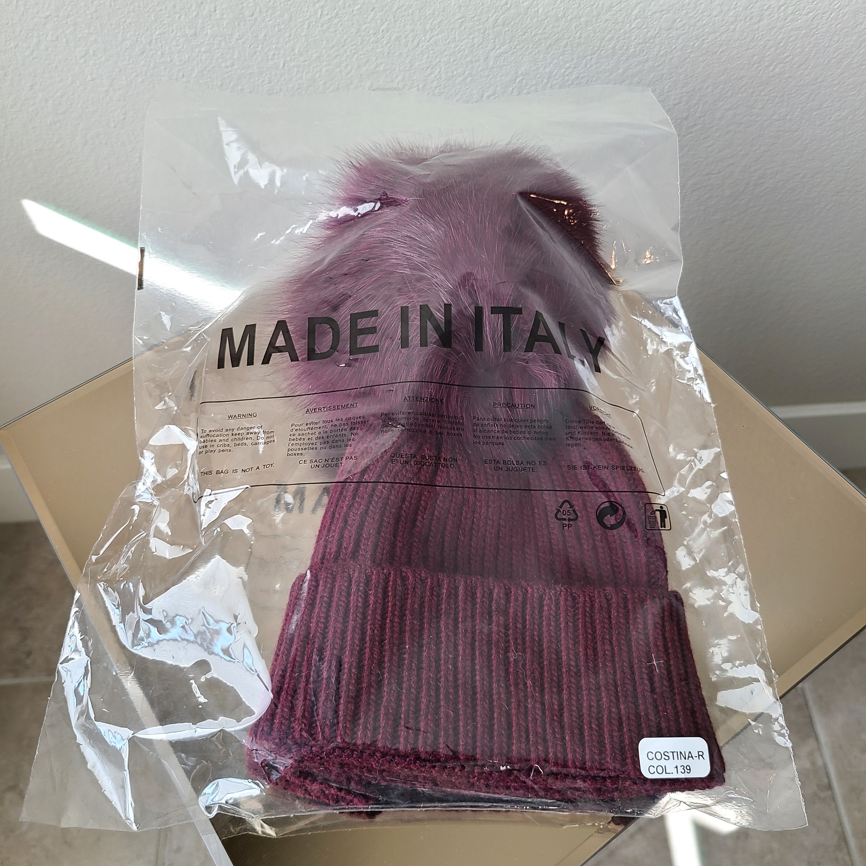 Italy made classic Knit pom pom beanie hat