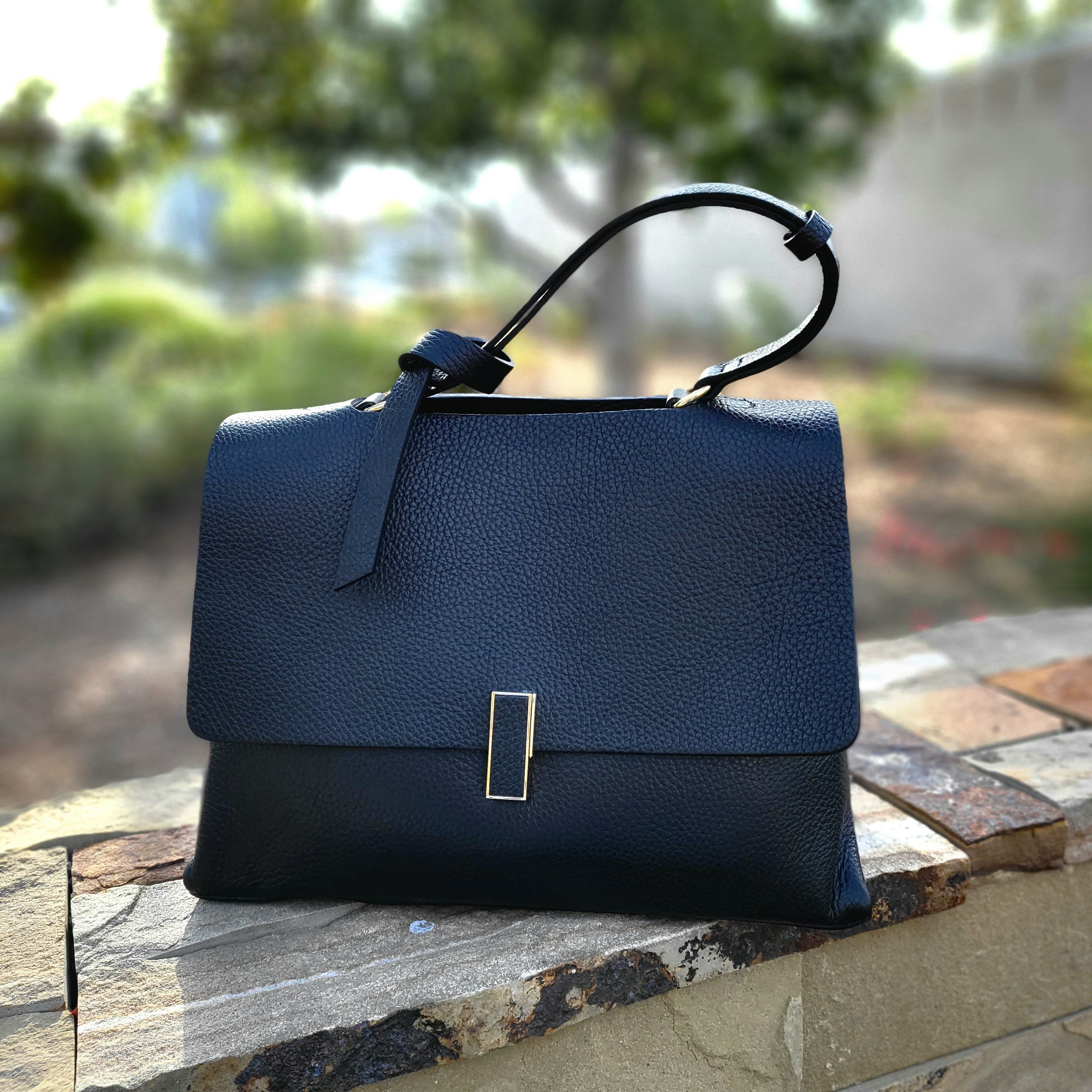 italy leather bag, leather tote, bucket bag, leather bucket bag, iminglobal, made in italy, Italian bag, italy bag, firenze bag, made in firenze, women tote, ladies tote bag,