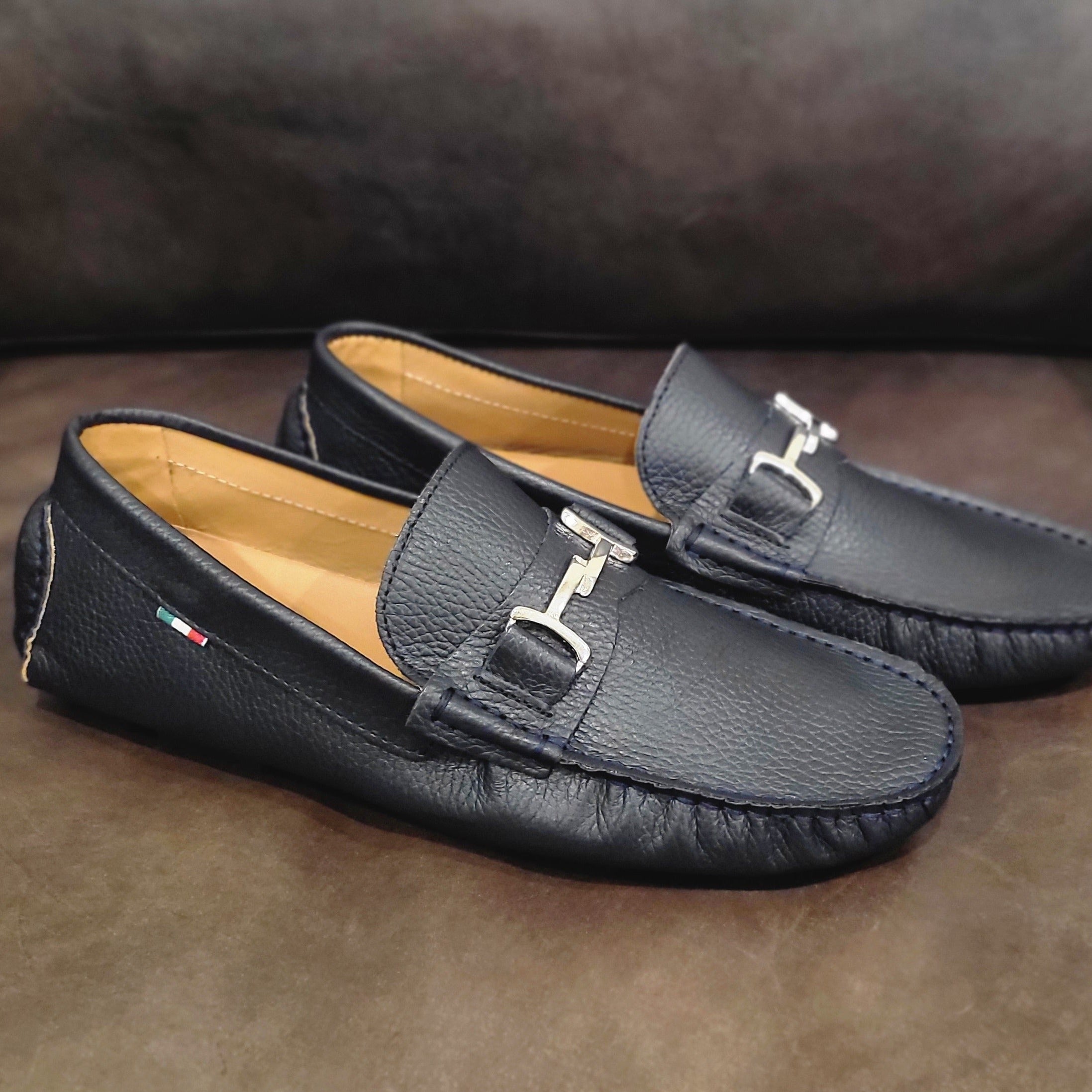 Louis Vuitton Major Loafer Collector Items, Men's Fashion, Footwear, Casual  shoes on Carousell