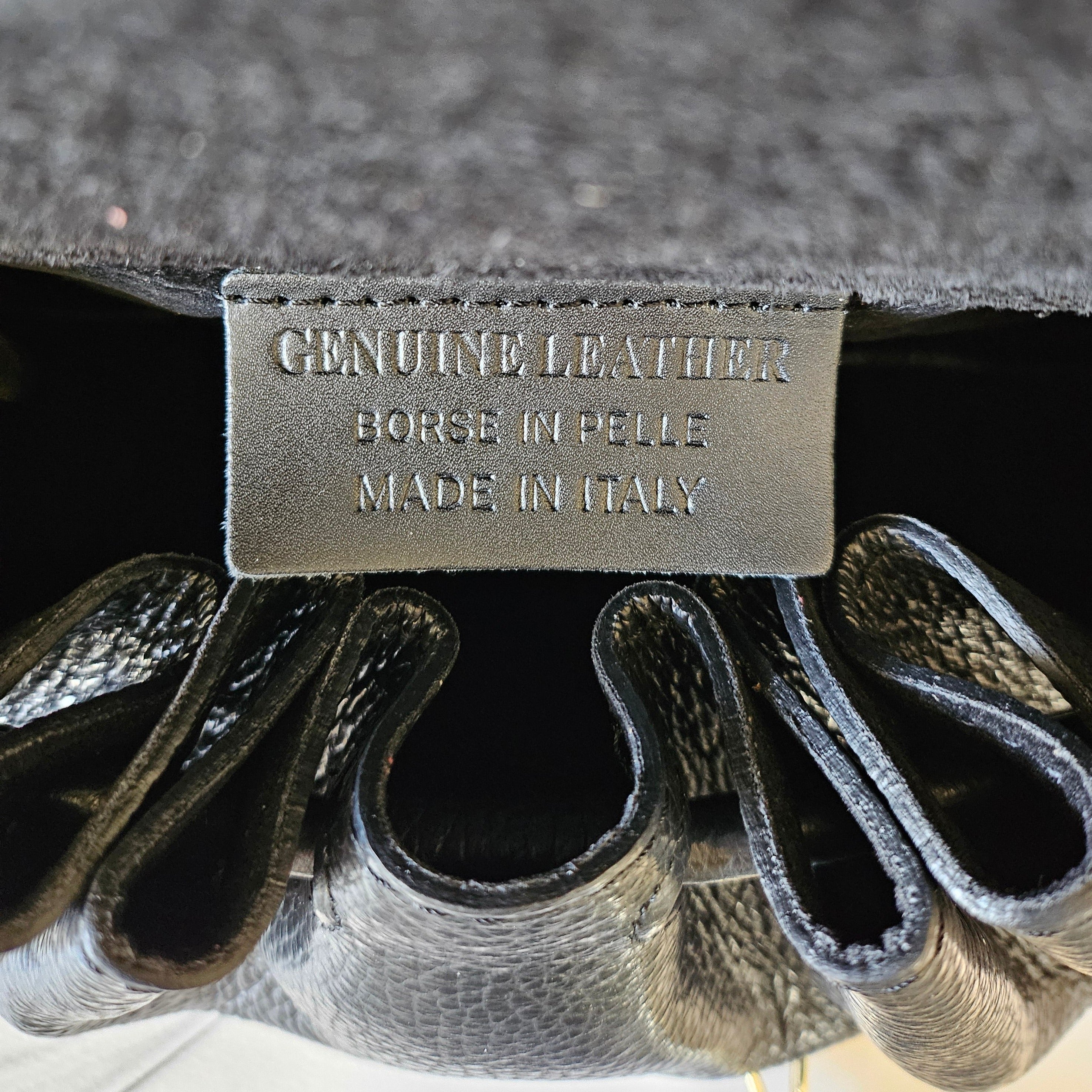 Carro Positano Genuine Italian leather shirring tote bag